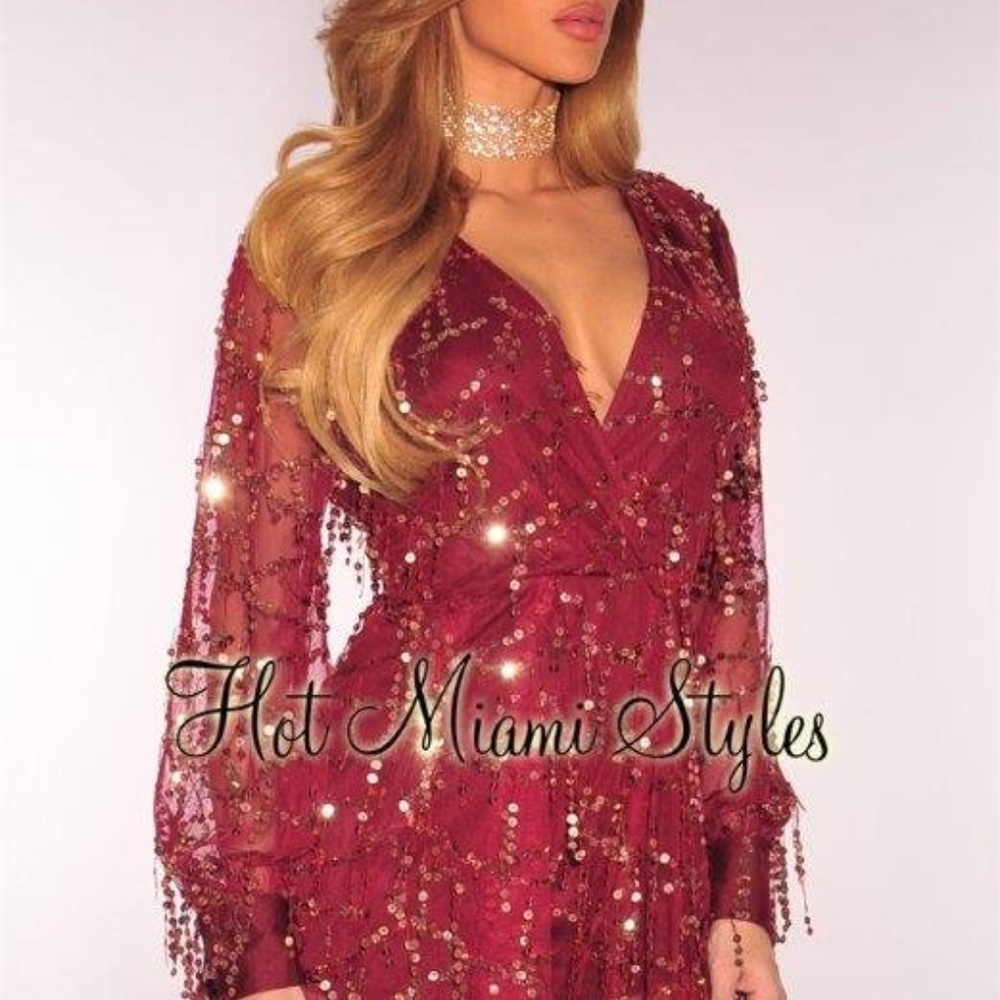 Wine Flowing Sequins Long Sleeves Romper